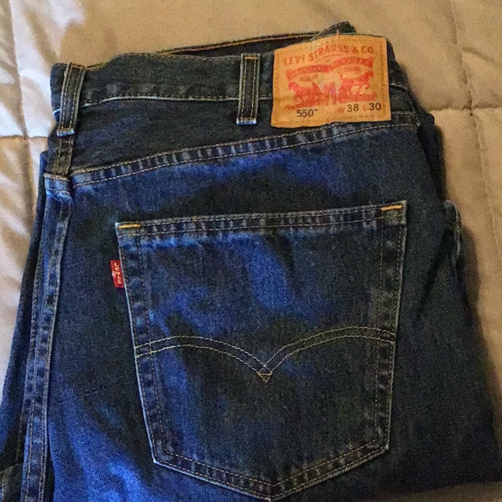 Levi’s men’s 550 38x30 NWOT